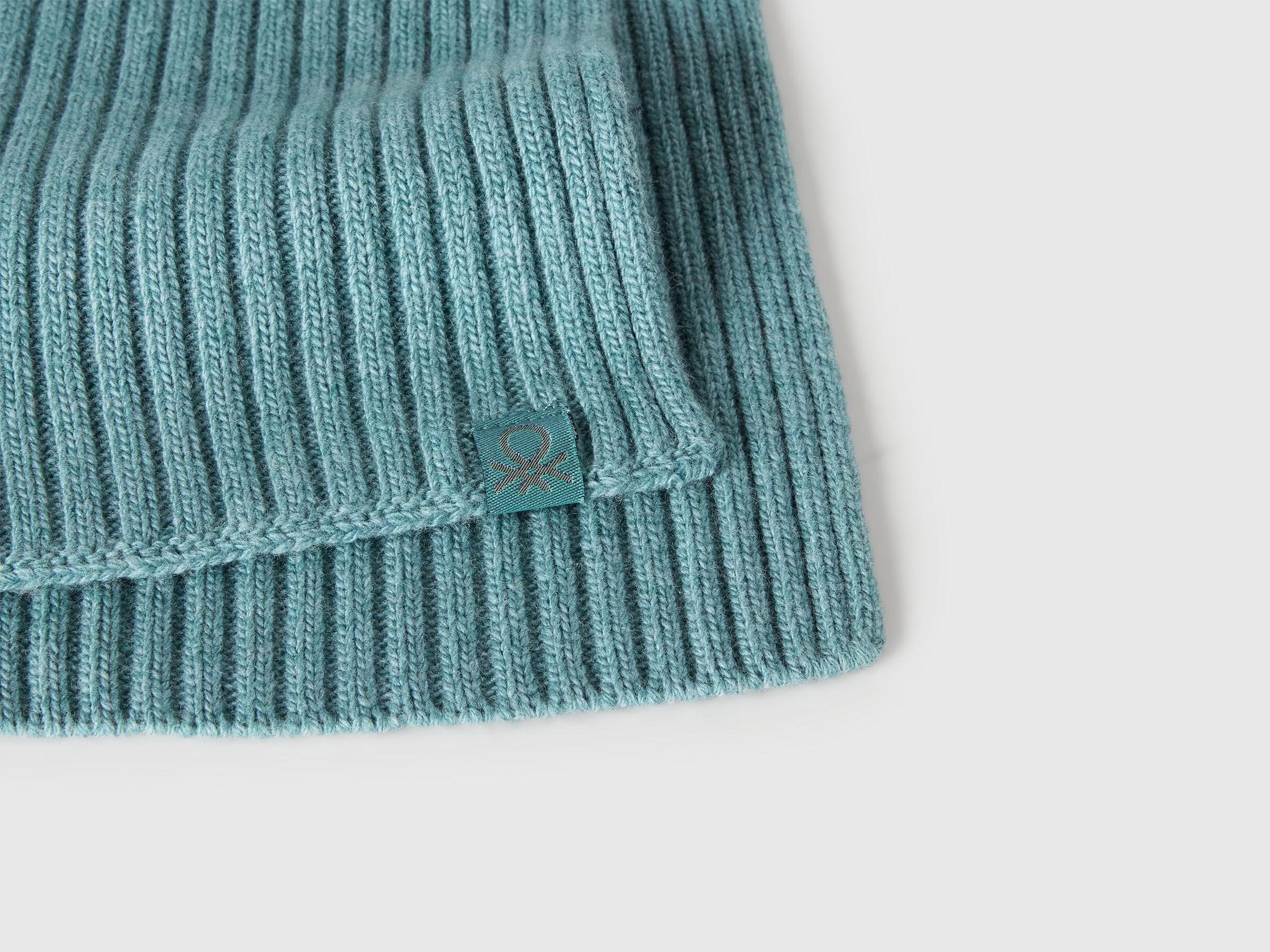 KNITTED SCARF Junior Boy image number 3